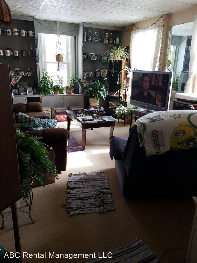 Foto del edificio - 2 br, 1 bath Apartment - 710 Plumer St