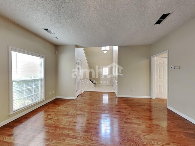 Foto del edificio - 11515 Bentham Ct