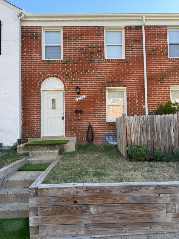 Photo - 9739 Bragg Ln Townhome