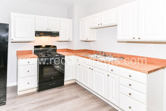 Foto del edificio - 3207 N Arsenal Ave