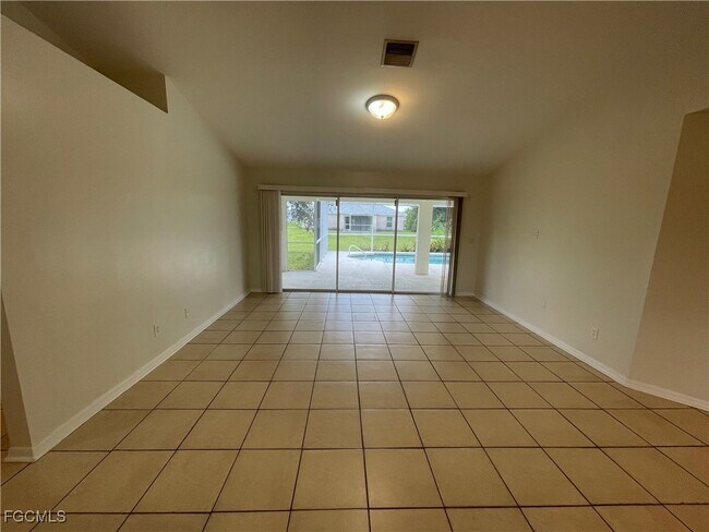 Foto del edificio - 2803 56th St W