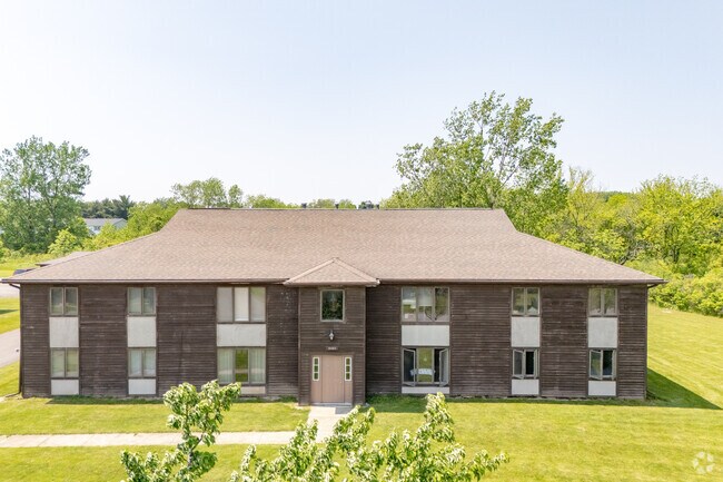 Foto del edificio - Cedar Knoll Apartments