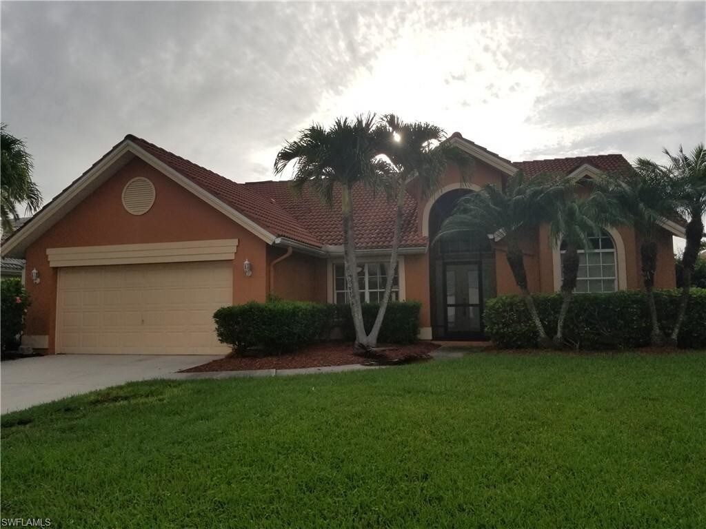Primary Photo - 11386 Waterford Village Dr
