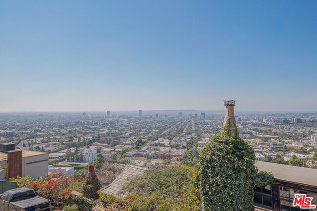 Foto del edificio - 1541 Marlay Dr