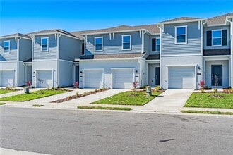 Building Photo - 2705 Bevel Ln