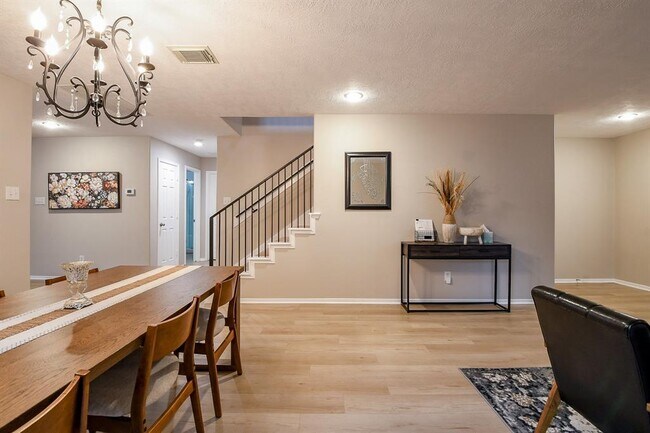 Foto del edificio - 6711 Seminole Lodge Ln
