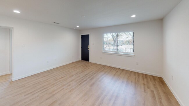 Foto del edificio - 5103 Live Oak St