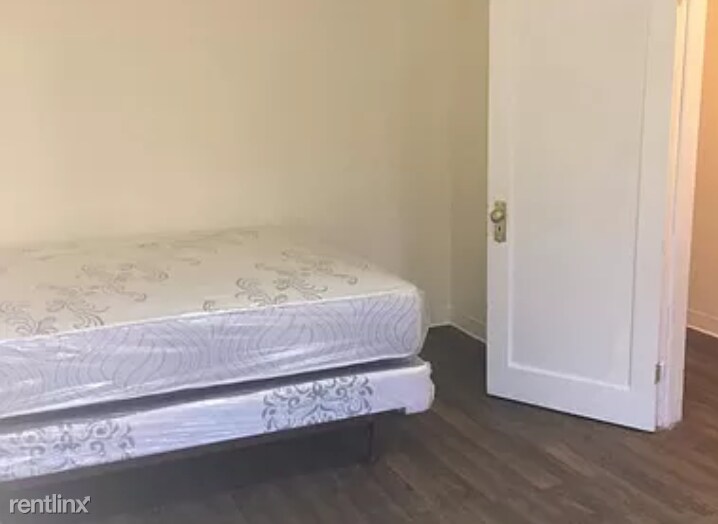 1914 Penrose Ave, Baltimore, MD 21223 House Rental in Baltimore, MD