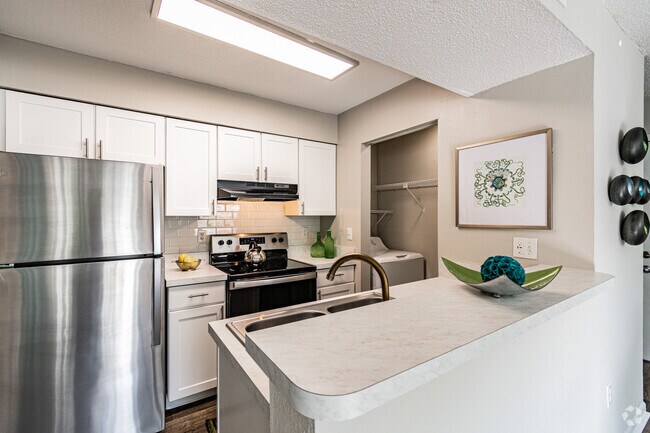 Apartments Under 800 In Tampa Fl Apartments Com