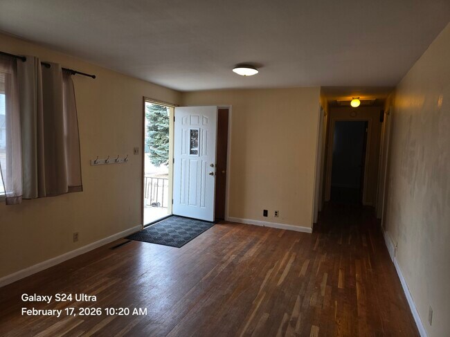 Foto del edificio - 521 Monroe St