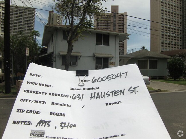 Building Photo - 631 Hausten St