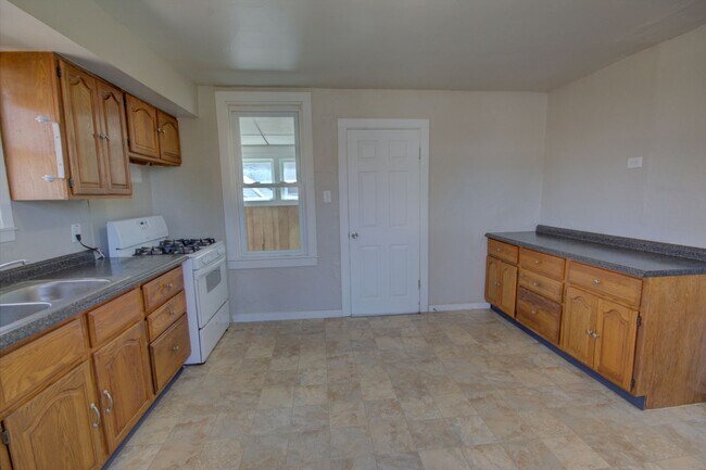 Foto del edificio - 2 bed home