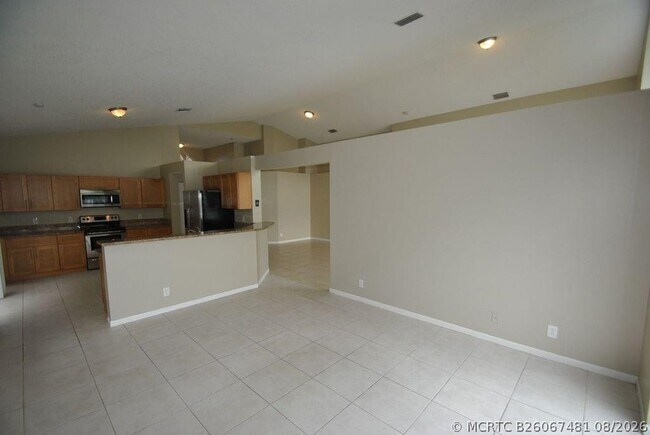 Foto del edificio - 7704 Thornlee Dr