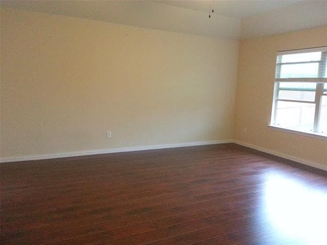 Foto del edificio - 2209 Sun Creek Dr