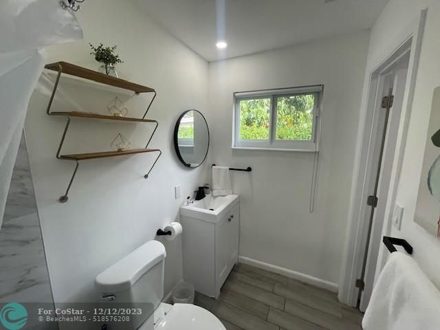 Foto del edificio - 319 SW 12th Ct