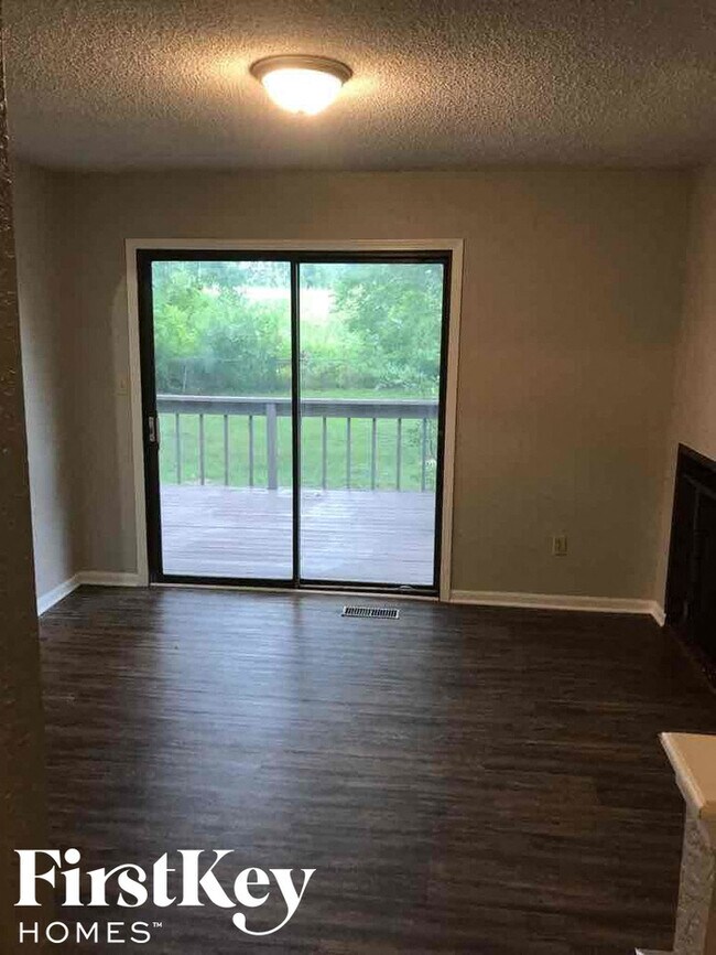 1721 N Belvidere Ave, Independence, MO 64056 House Rental in
