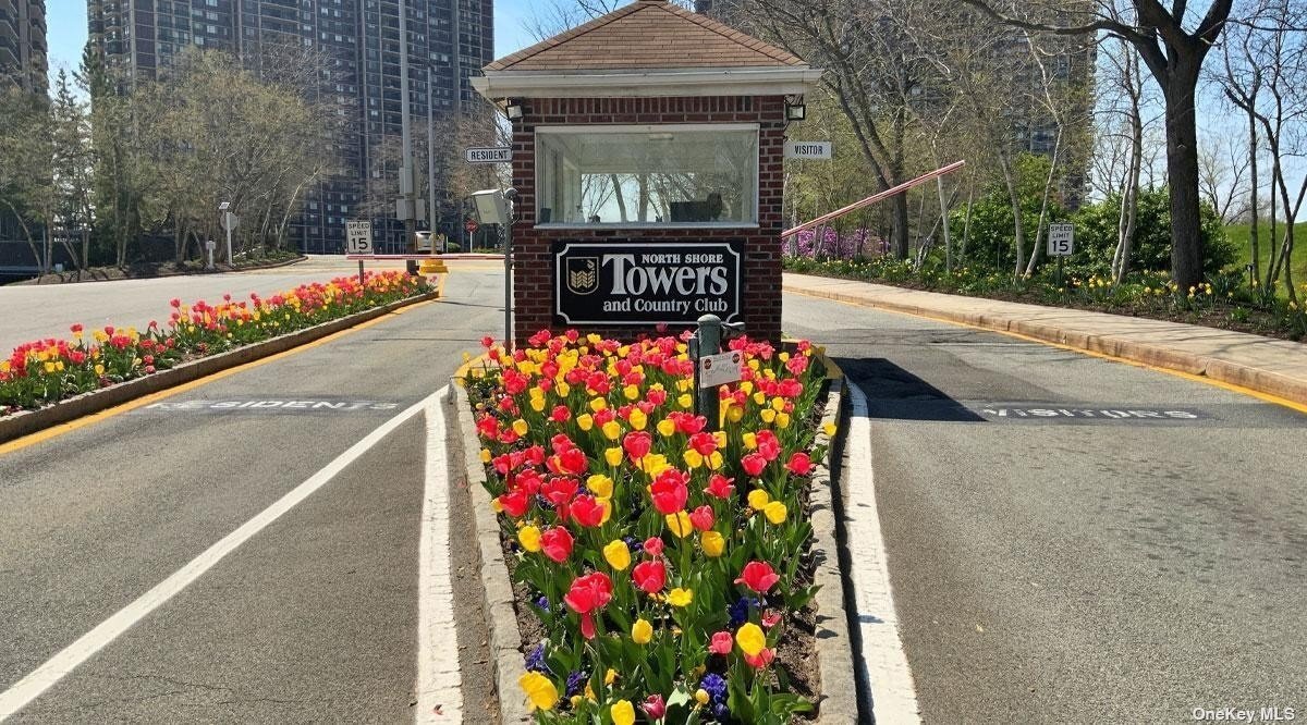 Foto principal - 269-10 Grand Central Pkwy