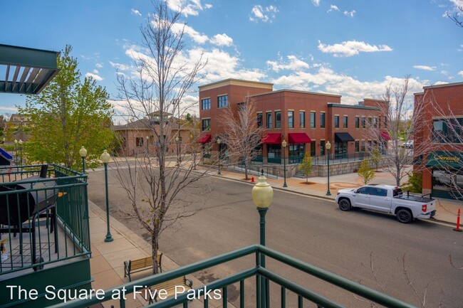 Foto del edificio - 8565 Five Parks Dr