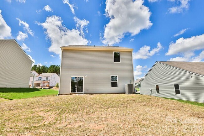 Foto del edificio - 6136 Ahoskie Dr