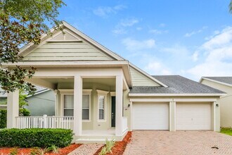 Building Photo - 14221 Lake Live Oak Dr