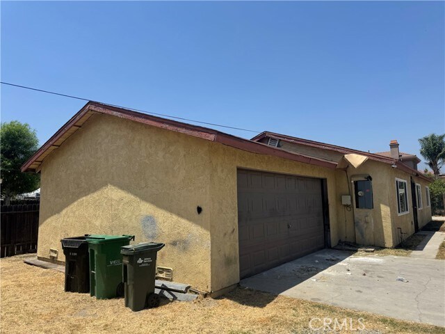 Primary Photo - 12741 Bess Ave