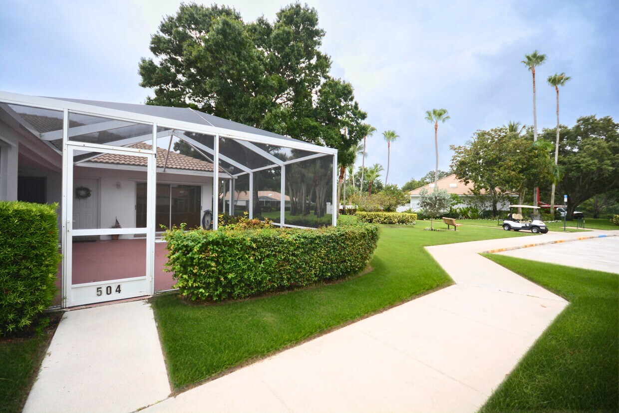 Foto principal - 504 Silverleaf Oak Ct