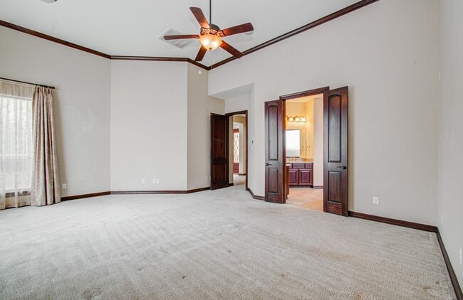 Building Photo - 5711 Avon Landing Ln