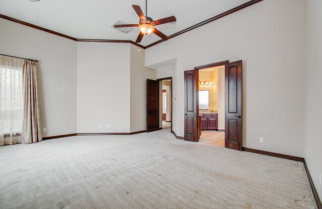 Foto del edificio - 5711 Avon Landing Ln