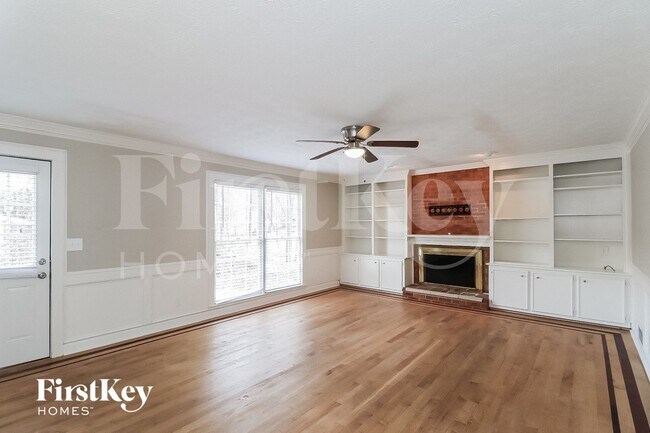 Foto del edificio - 2636 Kirkwood Dr