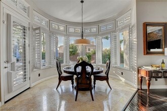 Building Photo - 1704 Choice Hills Dr