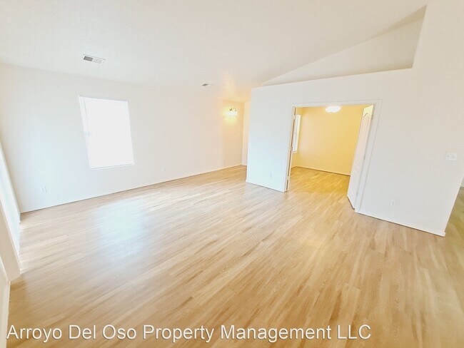 Foto del edificio - 3 br, 2 bath House - 740 Bear Grass Ave SW