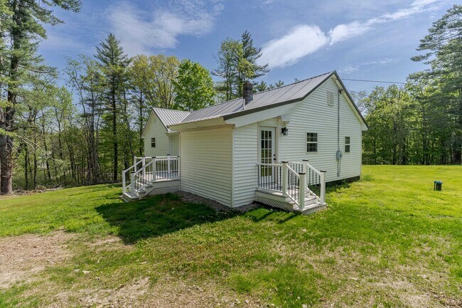 Building Photo - 126 Watson Rd