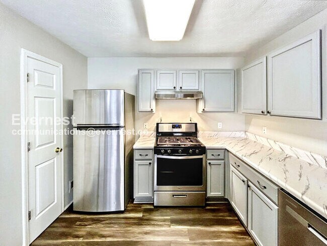 Foto del edificio - 2060 Lexington Ln