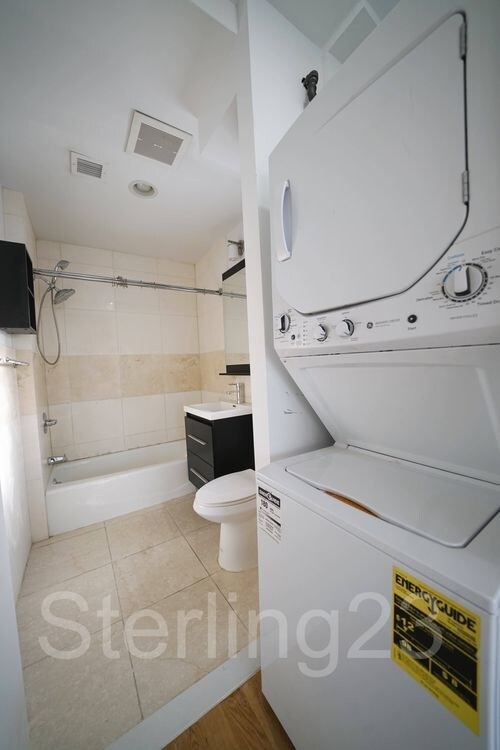 Foto del edificio - 25-15 Crescent St