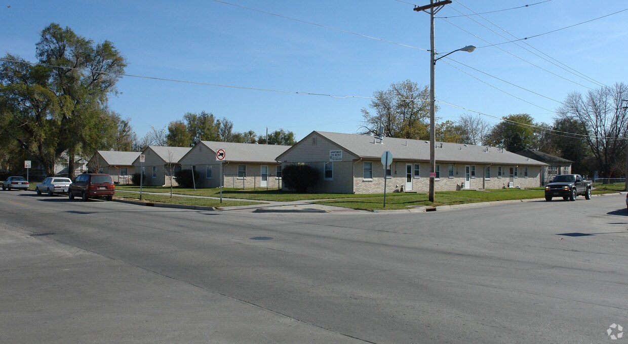 Foto del edificio - 2449-2459 2nd Ave