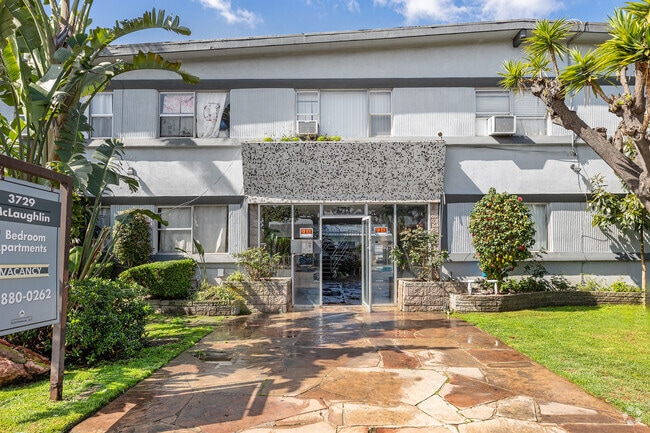 Foto del edificio - McLaughlin Apartments