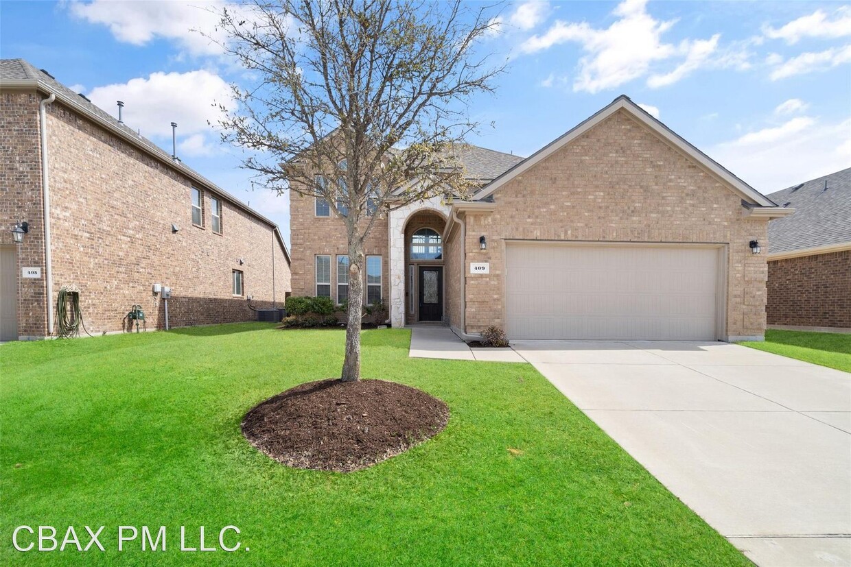 Primary Photo - 4 br, 2.5 bath House - 409 Rustic Oak Lane