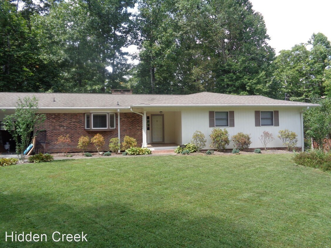 295 Horseshoe Dr, Boone, NC 28607 House Rental in Boone, NC