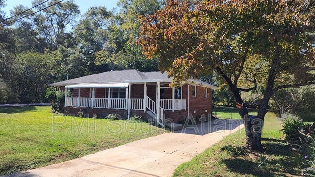 Foto del edificio - 6755 Powers St