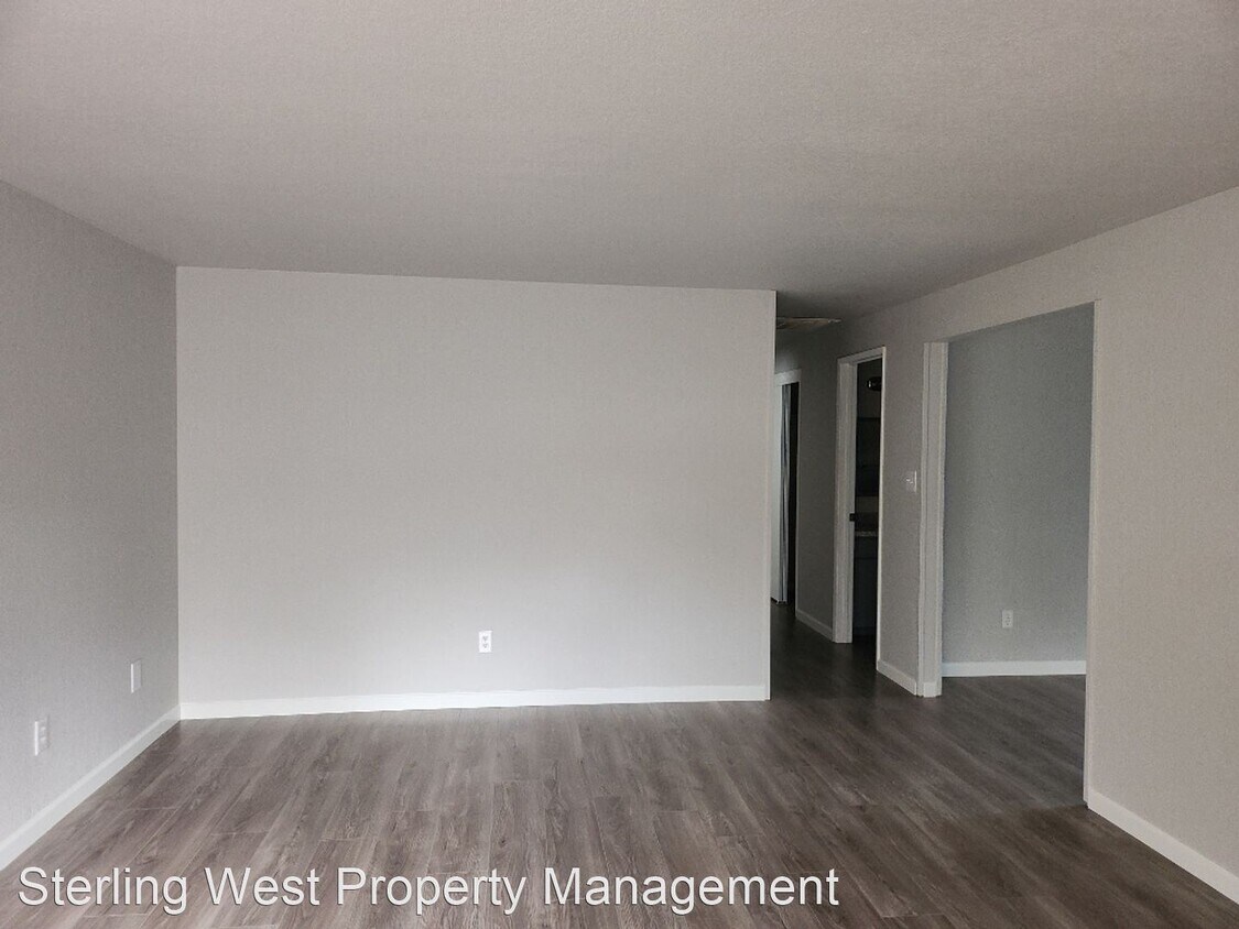 3 br, 2 bath House 1331 Flower St House Rental in Medford, OR