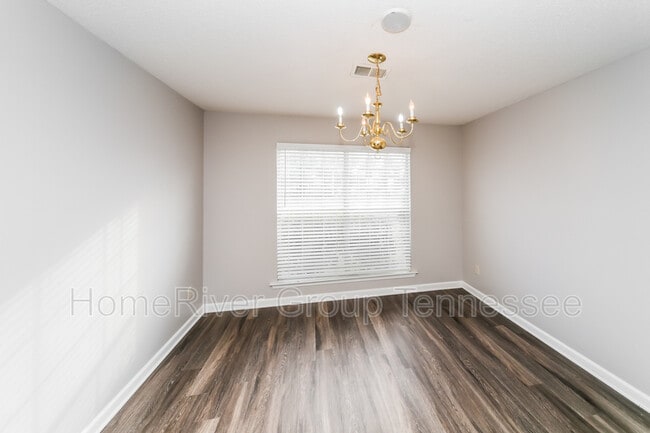 Building Photo - 5351 Millers Glen Ln
