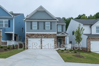 Building Photo - 182 Parkwood Dr