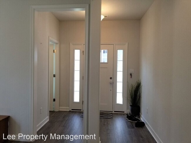 Building Photo - 3 br, 2.5 bath House - 118 Wineberry Way