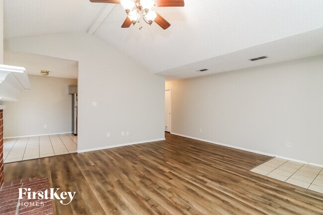 Foto del edificio - 7213 Ashbourne Way