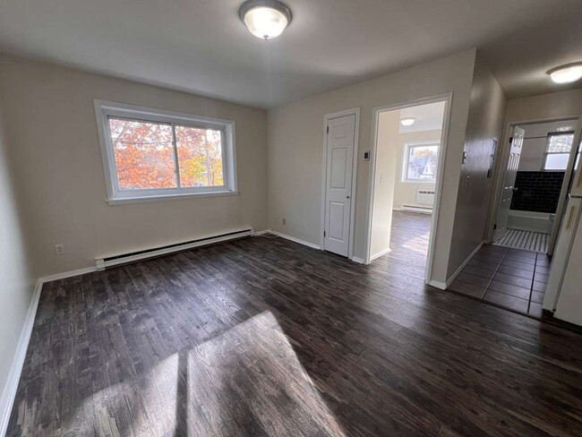 Building Photo - 76 Palisade Ave