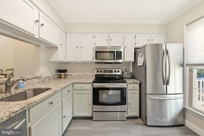 Foto del edificio - 2964 Kings Station Ct