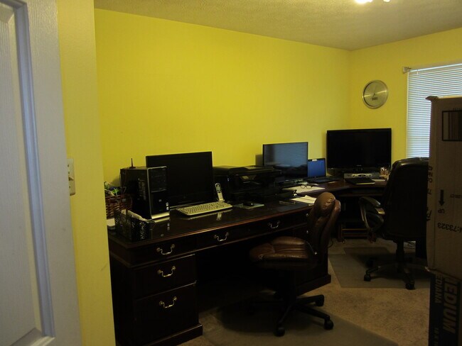 Foto del edificio - 113 Runaway Ln