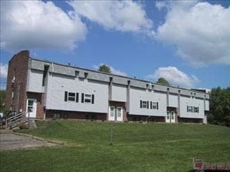 Primary Photo - 1125 NE Harvest Dr