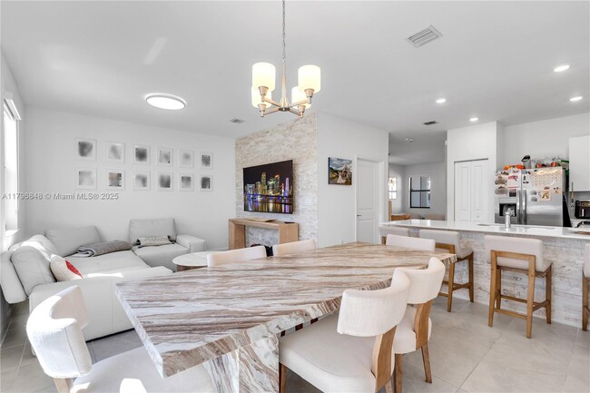 Foto del edificio - 11904 SW 247th Ter