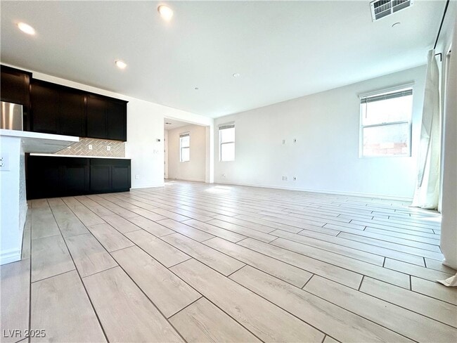 Foto del edificio - 839 Nova Heights St